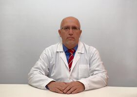 УМБАЛ Бургас привлече в екипа си един от най-известните уролози