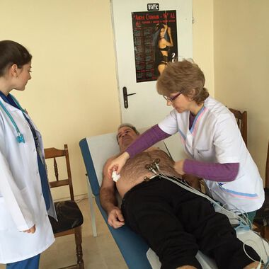 Кампанията безплатни прегледи на специалисти от „Медлайн-Централ Хоспитал“ стартира от с. Белащица
