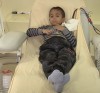Здравният министър подписа формуляр за лечение в чужбина на малкия Байрям