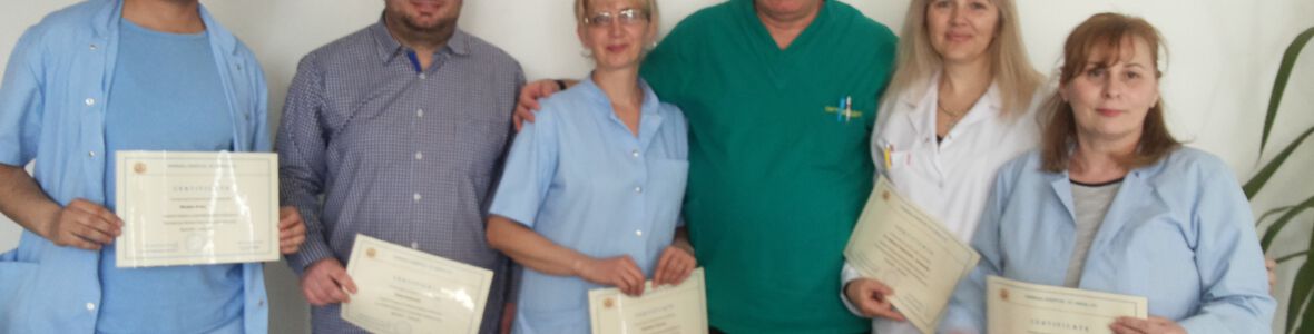 На официална церемония в МБАЛ ""Света София"" бяха връчени сертификатите за обучение на завършилите 3 седмичен курс медици от Република Македония.