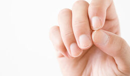 5 tips to improve nail psoriasis at home
