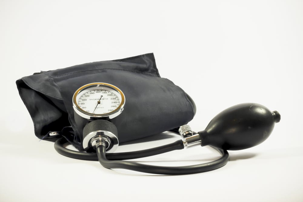 Personalul medical ar putea, fara penalitati, sa iasa la pensie la cerere