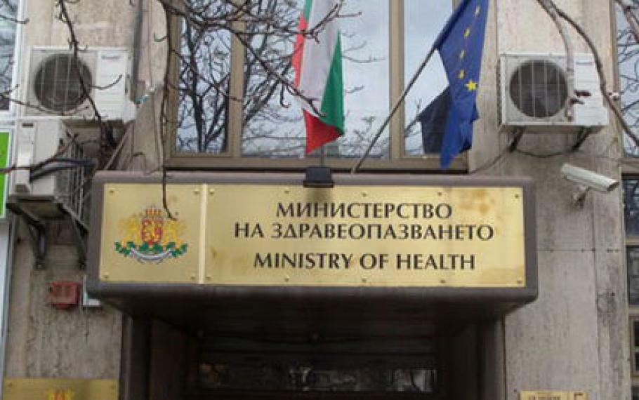 Решенията за лечението на български граждани в чужбина ще се взима изцяло от НЗОК