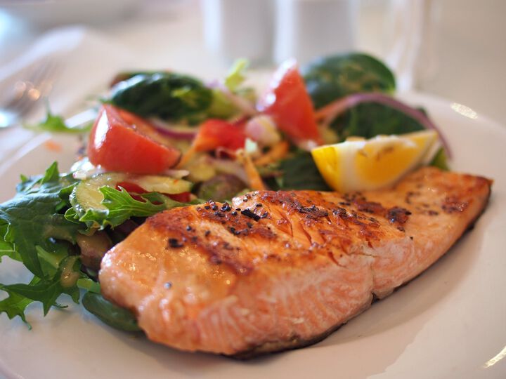 Gesundes Herz: Omega 3 stärkt die Herzkranzgefäße