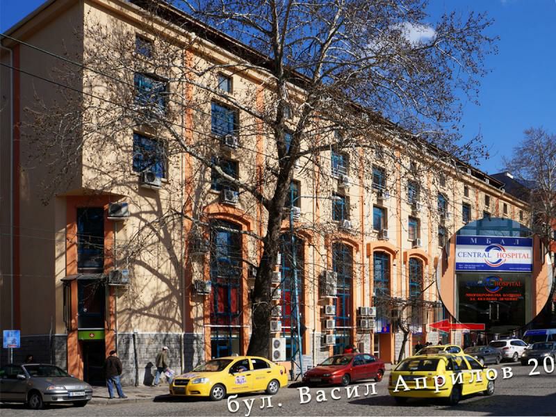 Екип от водещи медици спаси 70-годишна пловдивчанка в миастенна криза