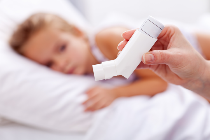 Weltweit jährlich Millionen Asthmaerkrankungen bei Kindern durch Autoabgase