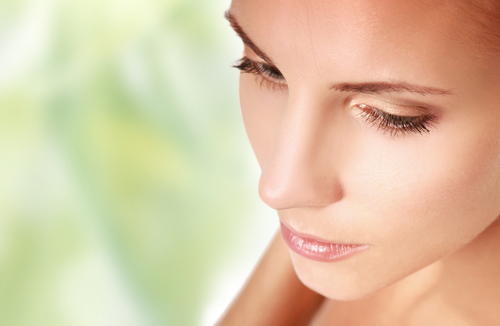 Long-lasting menopause symptoms and higher breast cancer risk