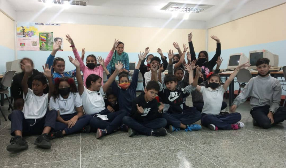 Culmina primera fase de formación en materia ambiental y cuidado a la Capa de Ozono en escuela "Virginia de Ruíz"