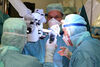 Weltpremiere im OP: 22-stündiger Eingriff beendet jahrelange Leidensgeschichte von Patientin (53)