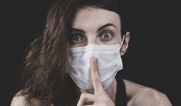 Maske tragen: Sinnvoll oder etwa schädlich?