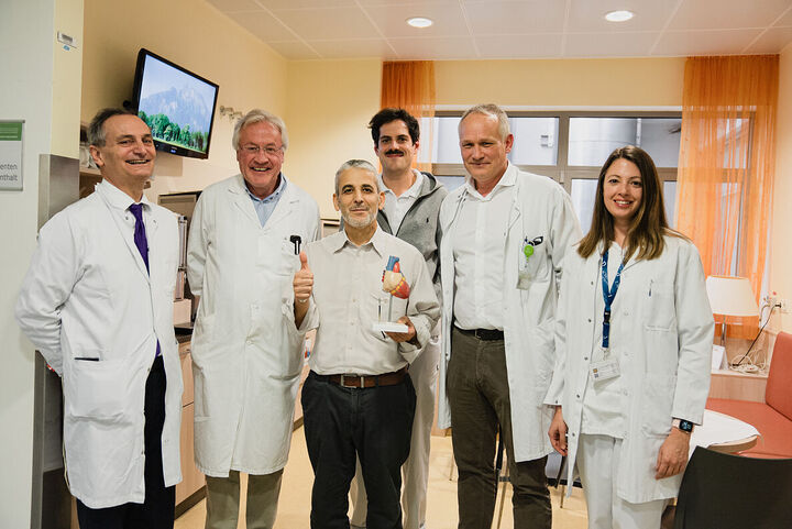 Uniklinik Salzburg: Herzchirurgie entfernt faustgroßen bösartigen Tumor aus dem Herzen von 61-Jährigem