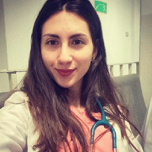 Надежда Георгиева, Студент по медицина | CredoWeb