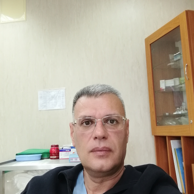 д-р Николай Бръзицов, Гастроентерология | CredoWeb