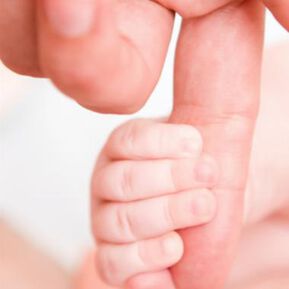 Клиниката по неонатология към „Майчин дом“ получи пет инхалатора