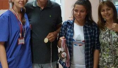 Лекоатлетката Фатме Исмаил – от диагноза „ретинопатия на недоносеното“ до параолимпийски шампион
 
