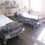 Дарение - десет броя болнични реанимационни легла за МБАЛ НКБ