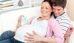 Беседи с бъдещи родители в болница „Токуда“ през септември