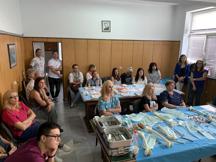 Операционни сестри от цяла България участваха в обучителен курс по травматология в УМБАЛ „Царица Йоанна – ИСУЛ“ 