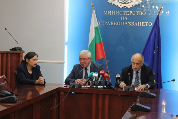 Министър Ананиев: Създали сме организация, така че нито едно дете да не остане без медицинска помощ