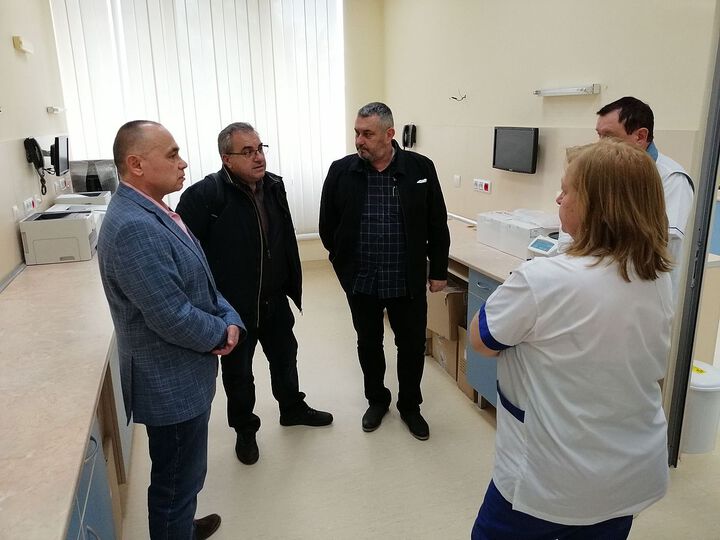 Медицинска лаборатория „ЛИНА” ще изследва пробите на пациентите от Бургас, съмнителни за коронавирус