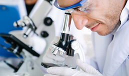 Световният суперкомпютър определи 77 съединения за борба с COVID-19