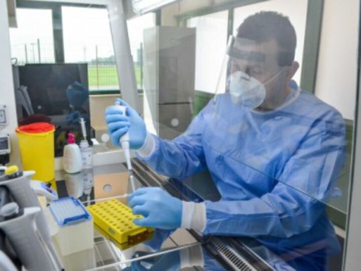 Вирусологичната лаборатория в Болница „Тракия" - Парк вече извършва PCR изследване за COVID-19