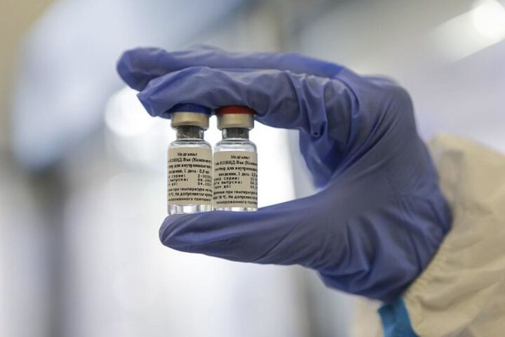 Руската ваксина срещу COVID-19 давала 2 г. имунитет