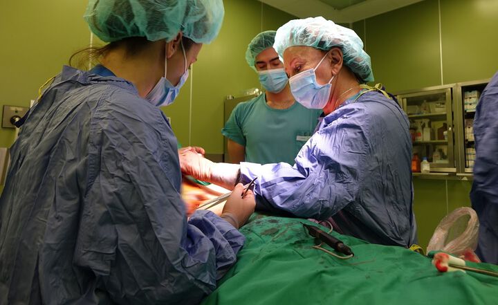 В „Токуда“ спасиха зрението на 27-годишна жена след петчасова операция