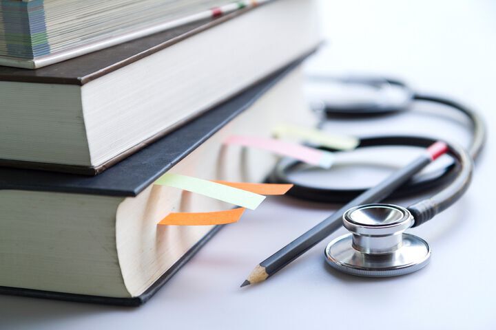 Признаване на преддипломни стажове в медицинските университети