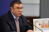 Министър Ангелов иска почти пълно затваряне на държавата