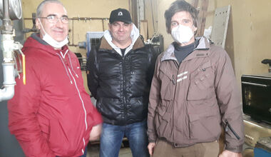 Само за 9 дни група приятели изградиха нова кислородна инсталация за КОВИД-болните в УМБАЛ Бургас