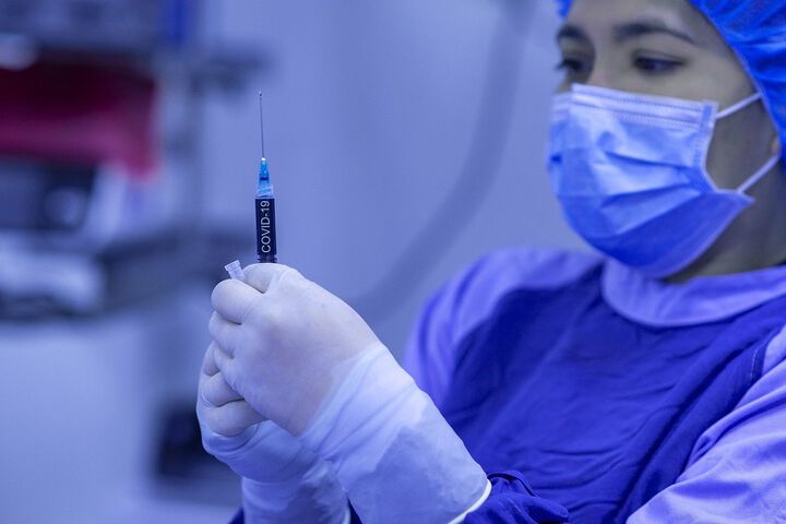 Министър Ангелов: Цялата информация за ваксините срещу COVID-19 ще стигне до всеки българин