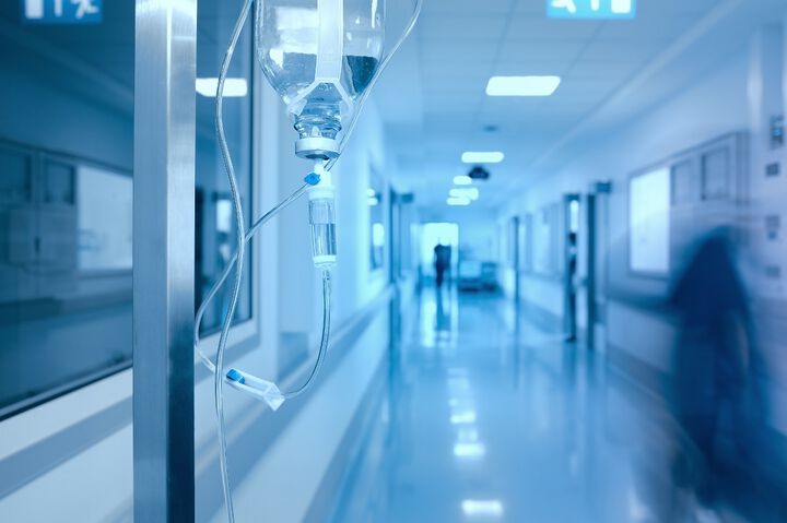 Още трима лекари изгубиха битката с коронавируса