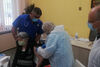 Започна ваксинацията в домовете за възрастни хора