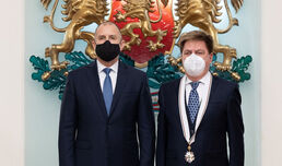 Президентът удостои двама лекари от УМБАЛ „Александровска“ с най-високи държавни отличия