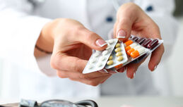 МЗ ще договаря цените на лекарствата по нов ред