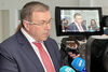 Министър Ангелов: Обсъждаме варианти за ускоряване на темпа на ваксинация