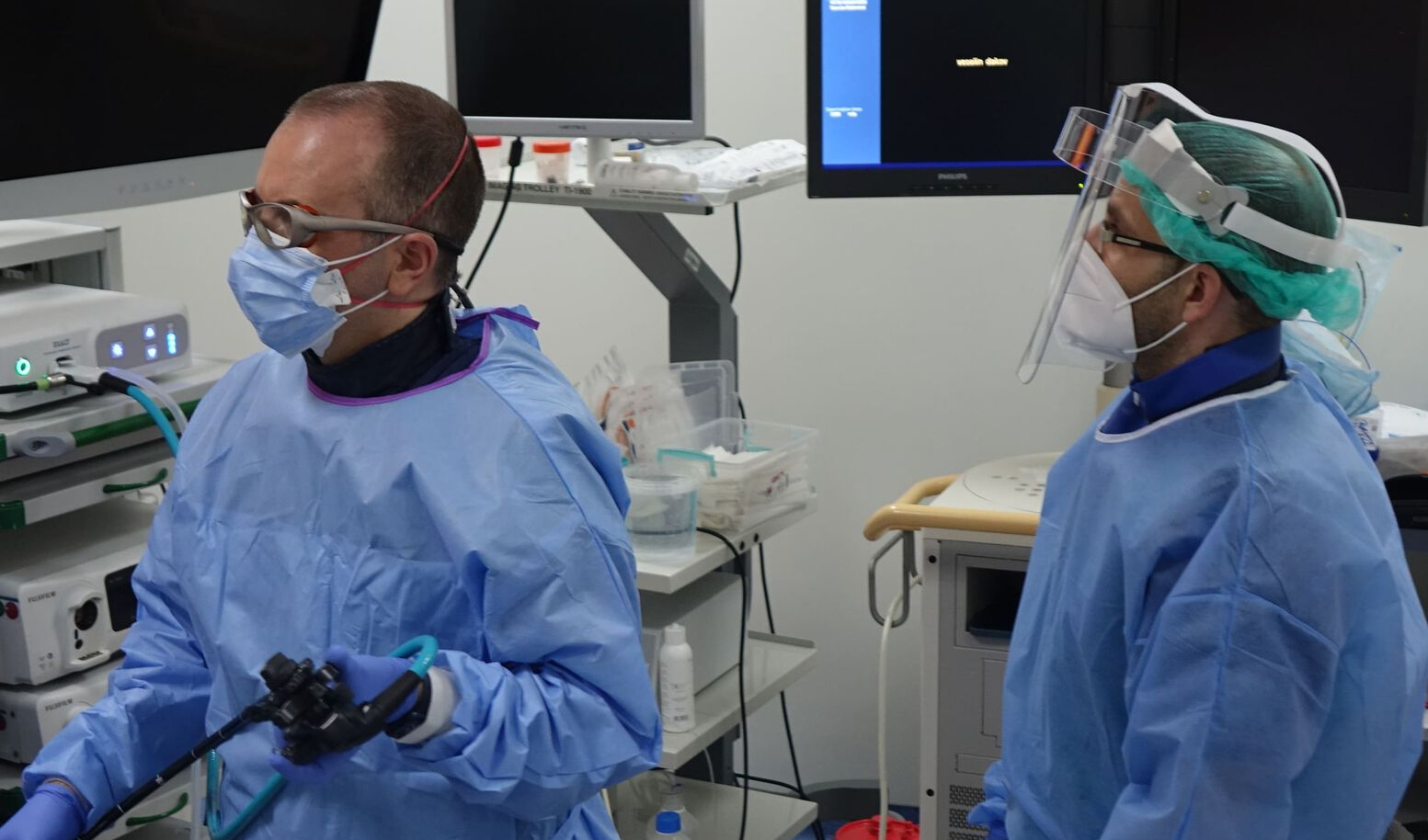 Екипът на д-р Петко Карагьозов извърши ендоскопска процедура с ...