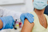 Мобилни пунктове за ваксинация ще работят днес в Хасково, Велико Търново и Благоевград