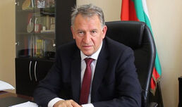 Министър Кацаров: Готови сме да организираме поставяне на трета бустерна зона, ако ЕМА я одобри