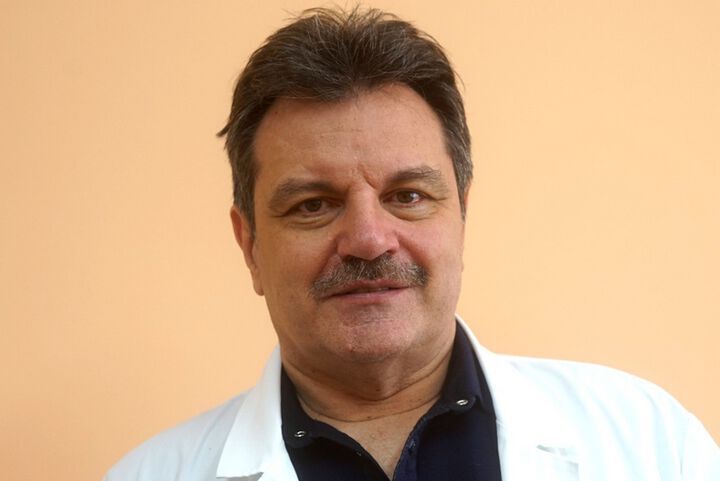Д-р Симидчиев: Високата смъртност от COVID e поради малкото поставени ваксини у нас