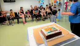 Подаръци и сладкиши зарадваха децата на УМБАЛ „Свети Георги“ за 1 юни