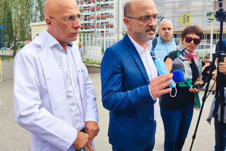 Д-р Асен Меджидиев: С десет допълнителни медицински екипа подсилихме спешната помощ по Черноморието