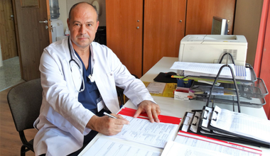 Д-р Иво Мильотев, началник на Неврология: Сезонът на инсултите настъпва, бъдете бдителни!