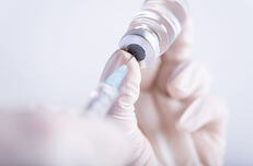Одобрени са препоръките за бустерна доза адаптирана иРНК ваксина при деца от 6 до 11 г.