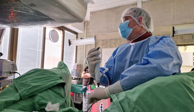 Премахнаха тумор от бъбрек с лазерен лъч в УМБАЛ - Бургас