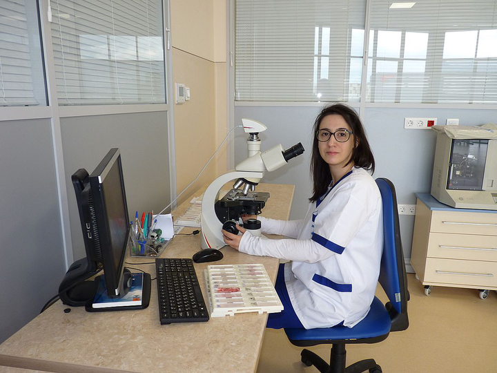 Д-р Мария Дочкова се присъедини към екипа на лаборатория „ЛИНА”