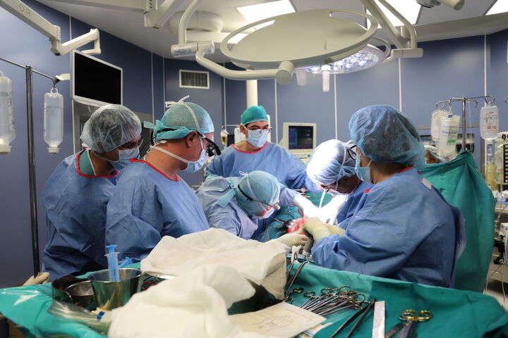 Лекари от ВМА с поредна чернодробна трансплантация