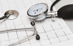 Водещи кардиолози организират безплатни прегледи в София на 17 май