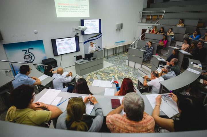 Обучителен семинар за лекари в спешната помощ се проведе в УМБАЛ „Св. Марина“ във Варна